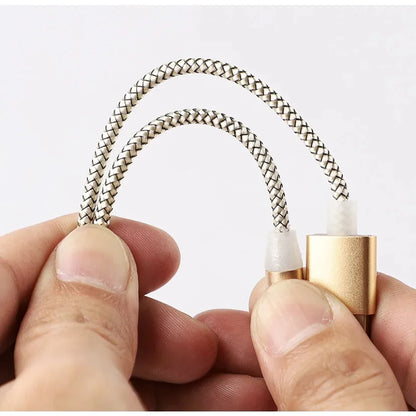 Cabo 3 em 1 com LED - 3 pontas magnéticas modelo Lightning